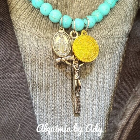 Saint Benedict cross Virgin Mary medals turquoise beaded necklace - Picture 3 of 5